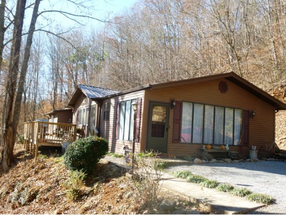 1301 Jonesborough Rd, Erwin, TN 37650 photo 1