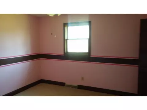 100 Hampton Drive Bristol Tn 37620, Bristol, TN 37620 photo 9