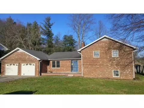 100 Hampton Drive Bristol Tn 37620, Bristol, TN 37620 photo 1