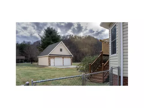 555 Sandy Bottom Road Erwin Tn 37650, Erwin, TN 37650 photo 20