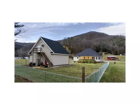 555 Sandy Bottom Road Erwin Tn 37650, Erwin, TN 37650 photo 23