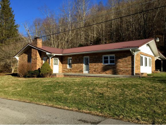 2102 Egan Rd, Big Stone Gap, VA 24219 photo 1