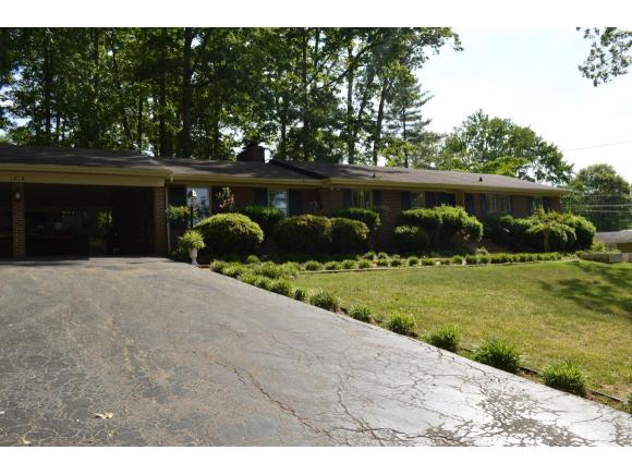 1810 Moore Ave, Greeneville, TN 37745 photo 1