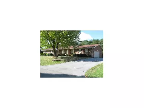 19559 Mccray Drive Abingdon Va 24210, Abingdon, VA 24210 photo 2