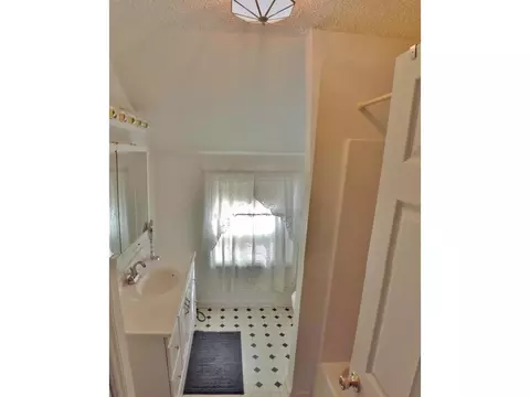 325 Ohio Avenue Erwin Tn 37650, Erwin, TN 37650 photo 19