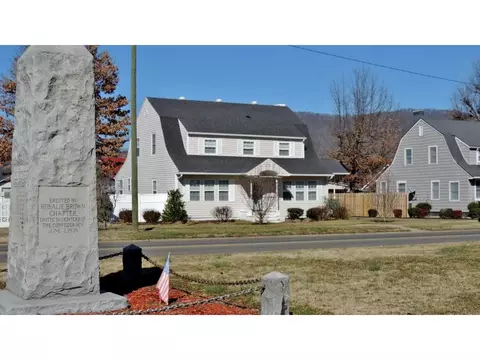 325 Ohio Avenue Erwin Tn 37650, Erwin, TN 37650 photo 3