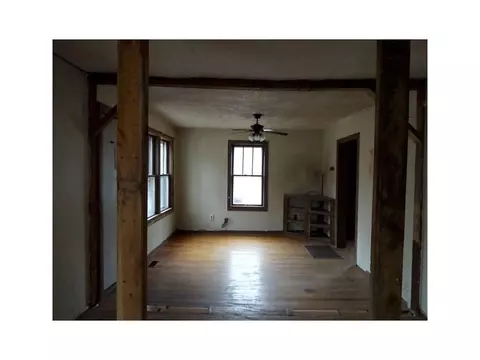 853 Mary Street Bristol Tn 37620, Bristol, TN 37620 photo 5
