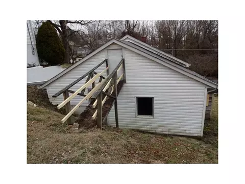 853 Mary Street Bristol Tn 37620, Bristol, TN 37620 photo 3