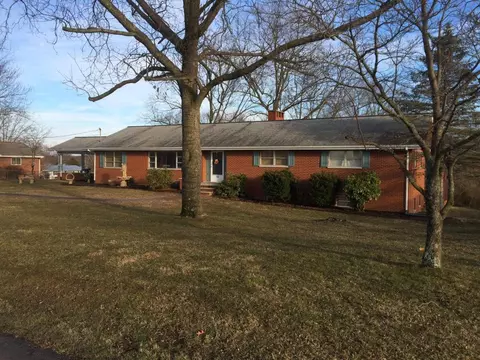 704 E Barton Ridge Road Greeneville Tn 37745, Greeneville, TN 37745 photo 2