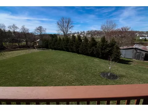 367 Walkers Bend Road Gray Tn 37615, Gray, TN 37615 photo 4