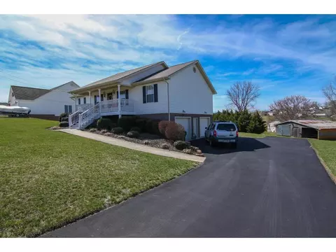 367 Walkers Bend Road Gray Tn 37615, Gray, TN 37615 photo 2
