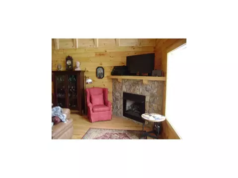 149 John Glover Hampton Tn 37658, Hampton, TN 37658 photo 5