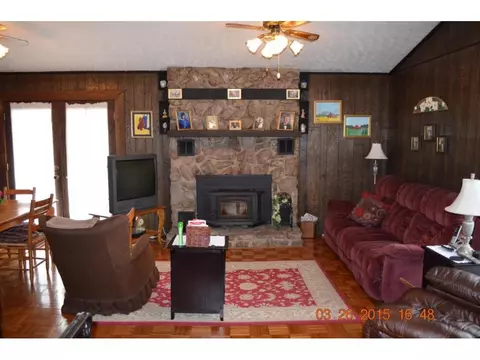 170 Diana Erwin Tn 37650, Erwin, TN 37650 photo 4