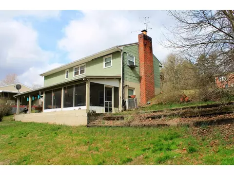 605 Cedar Valley Road Bristol Tn 37620, Bristol, TN 37620 photo 2