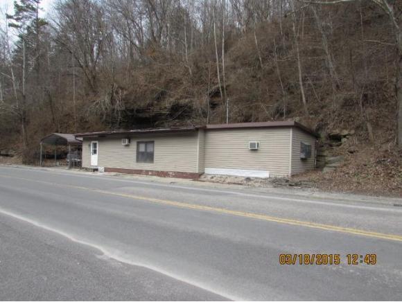 8225 Main, Pound, VA 24279 photo 1