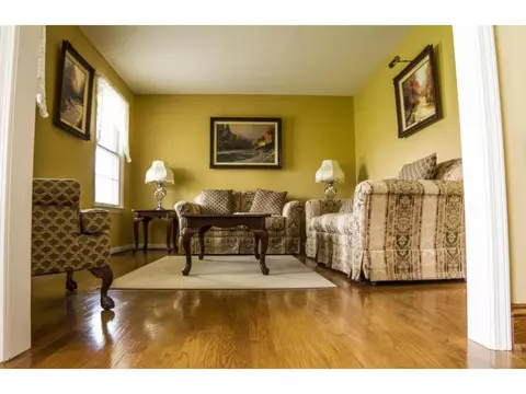 22151 Flame Leaf Drive Bristol Va 24202, Bristol, VA 24202 photo 4
