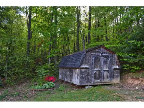 151 Lyons Road Hampton Tn 37658, Hampton, TN 37658 photo 13