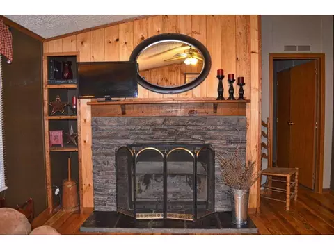 151 Lyons Road Hampton Tn 37658, Hampton, TN 37658 photo 3