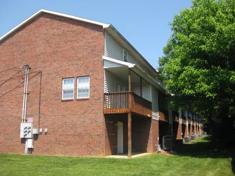 204 E Mountain View Road 51 Johnson City Tn 37601, Johnson City, TN 37601 photo 2