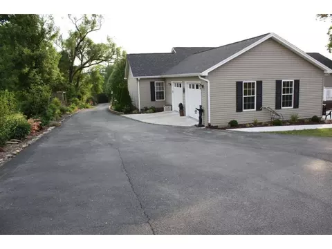130 Painter Avenue Fall Branch Tn 37656, Fall Branch, TN 37656 photo 23