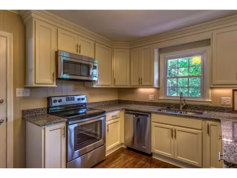7365 White Pine Circle Bristol Va 24201, Bristol, VA 24201 photo 9