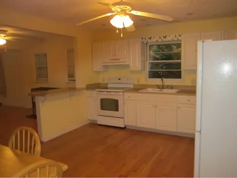 110 Jefferson Street Erwin Tn 37650, Erwin, TN 37650 photo 3