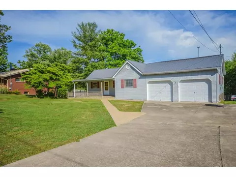 428 Cherry Street Greeneville Tn 37745, Greeneville, TN 37745 photo 3