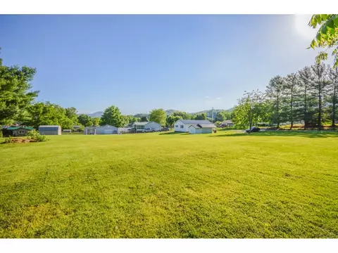 732 Roberts Street Erwin Tn 37650, Erwin, TN 37650 photo 24