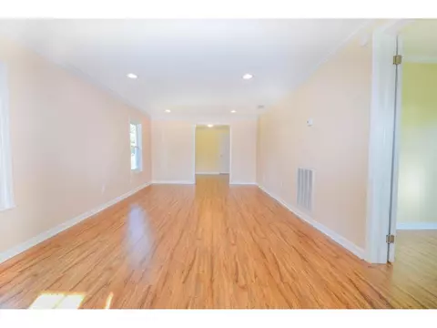 732 Roberts Street Erwin Tn 37650, Erwin, TN 37650 photo 5