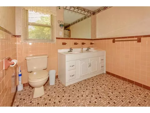 20447 Carson Lane Bristol Va 24202, Bristol, VA 24202 photo 17