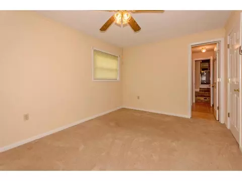 20447 Carson Lane Bristol Va 24202, Bristol, VA 24202 photo 19