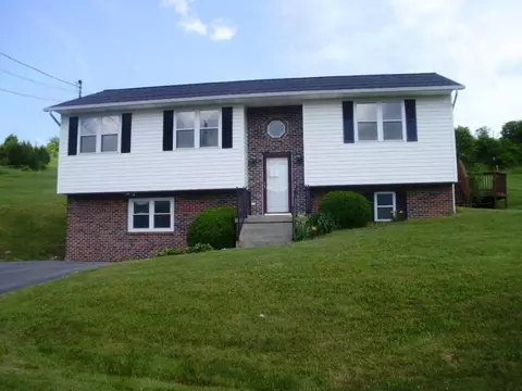 388 Evas Walk Pounding Mill Va 24637, Pounding Mill, VA 24637 photo 1