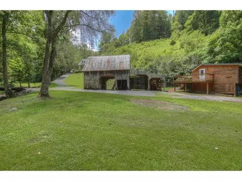 112 Forgotten Lane Hampton Tn 37658, Hampton, TN 37658 photo 2