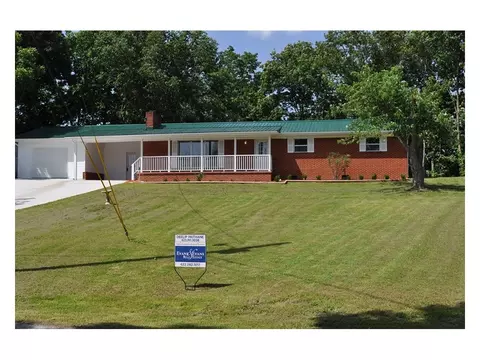 249 Echo Drive Greeneville Tn 37743, Greeneville, TN 37743 photo 2