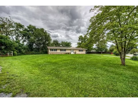 201 Hemlock Road Bristol Tn 37620, Bristol, TN 37620 photo 18