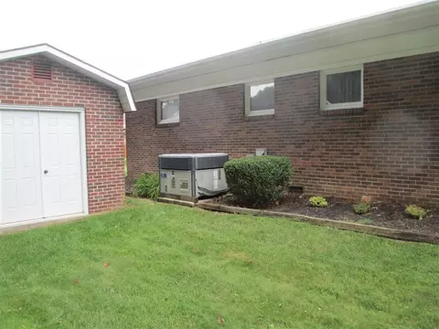 305 Liberty Erwin Tn 37650, Erwin, TN 37650 photo 17