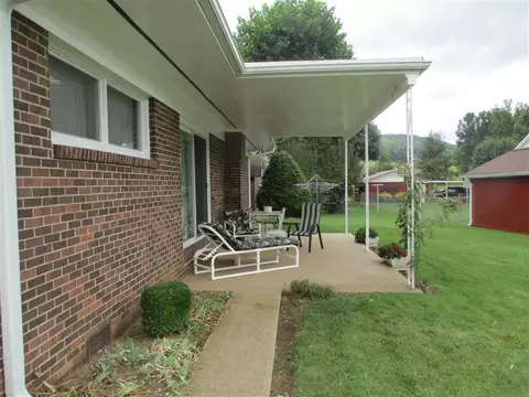 305 Liberty Erwin Tn 37650, Erwin, TN 37650 photo 15