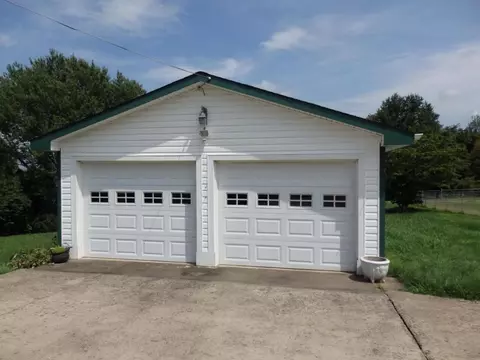 630 Barton Ridge Road Greeneville Tn 37745, Greeneville, TN 37745 photo 2