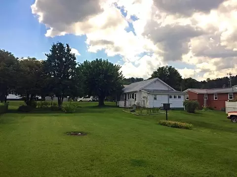 1011 Prince Street Erwin Tn 37650, Erwin, TN 37650 photo 5