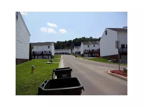 255 Beaverview Drive 255 Bristol Va 24210, Bristol, VA 24201 photo 3