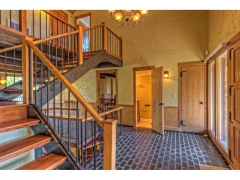 14 Compton Bristol Tn 37620, Bristol, TN 37620 photo 6