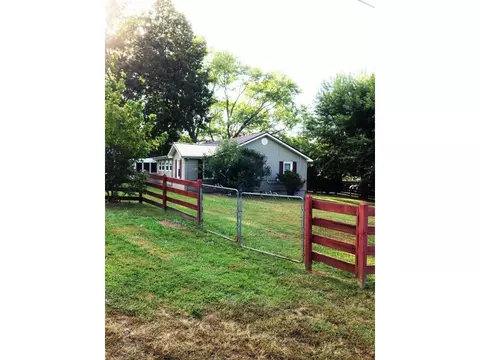 206 Cross Street Erwin Tn 37650, Erwin, TN 37650 photo 22