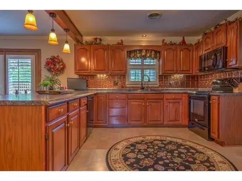 7262 White Pine Circle Bristol Va 24202, Bristol, VA 24202 photo 14