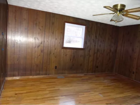 710 Mock Avenue Damascus Va 24236, Damascus, VA 24236 photo 6