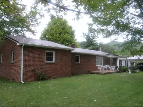 710 Mock Avenue Damascus Va 24236, Damascus, VA 24236 photo 20