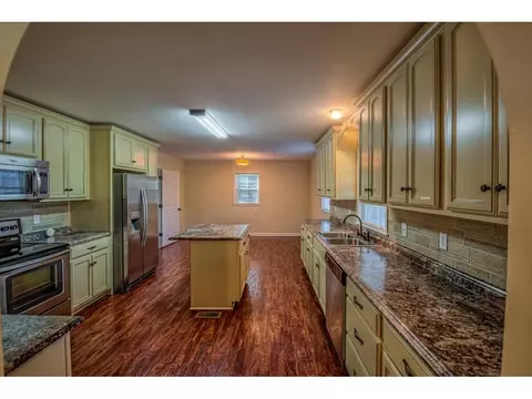 23447 Shell Road Abingdon Va 24211, Abingdon, VA 24211 photo 2
