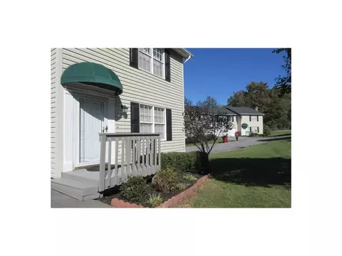 128 Arrowhead Drive - Johnson City Tn 37601, Johnson City, TN 37601 photo 2