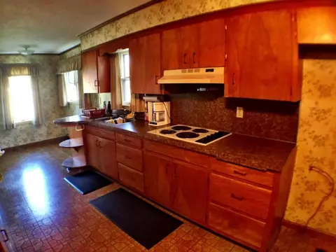 1087 7th Street Erwin Tn 37650, Erwin, TN 37650 photo 5