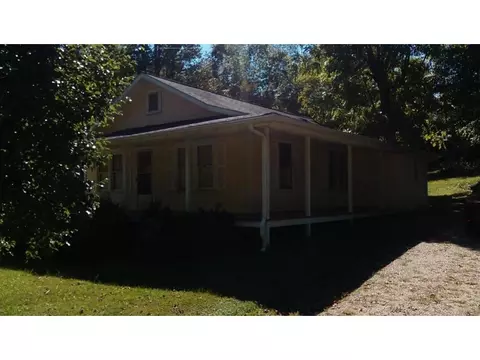 153 Morton Road Hampton Tn 37658, Hampton, TN 37658 photo 2