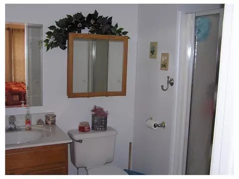 529 S Elm Avenue Erwin Tn 37650, Erwin, TN 37650 photo 9